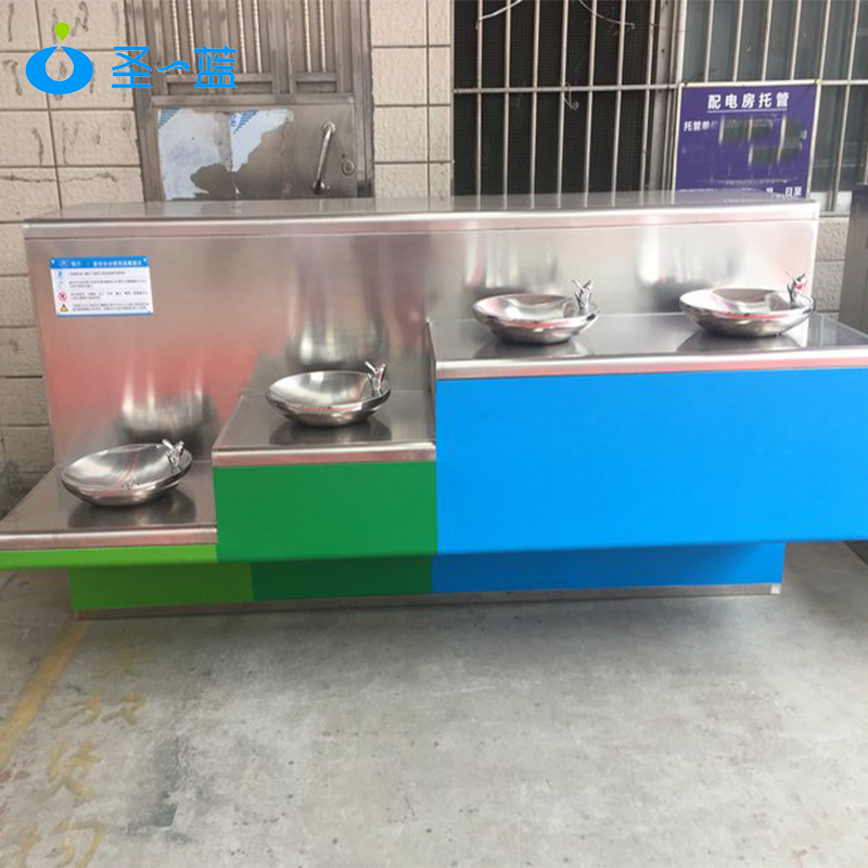 高鐵站直飲水機(jī)