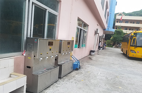 應(yīng)用場景-學(xué)校沸騰溫開水機